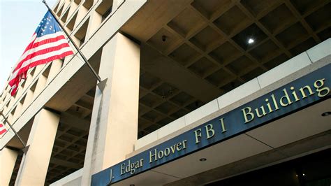 US government worker charged with leaking classified 